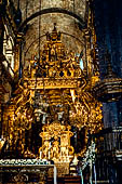 Santiago di Compostela, Galizia Spagna - Interno della cattedrale, l'altare maggiore.